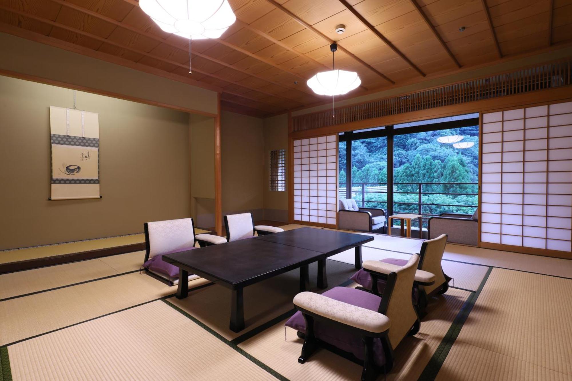 ホテル 山翠楼 湯河原町 エクステリア 写真