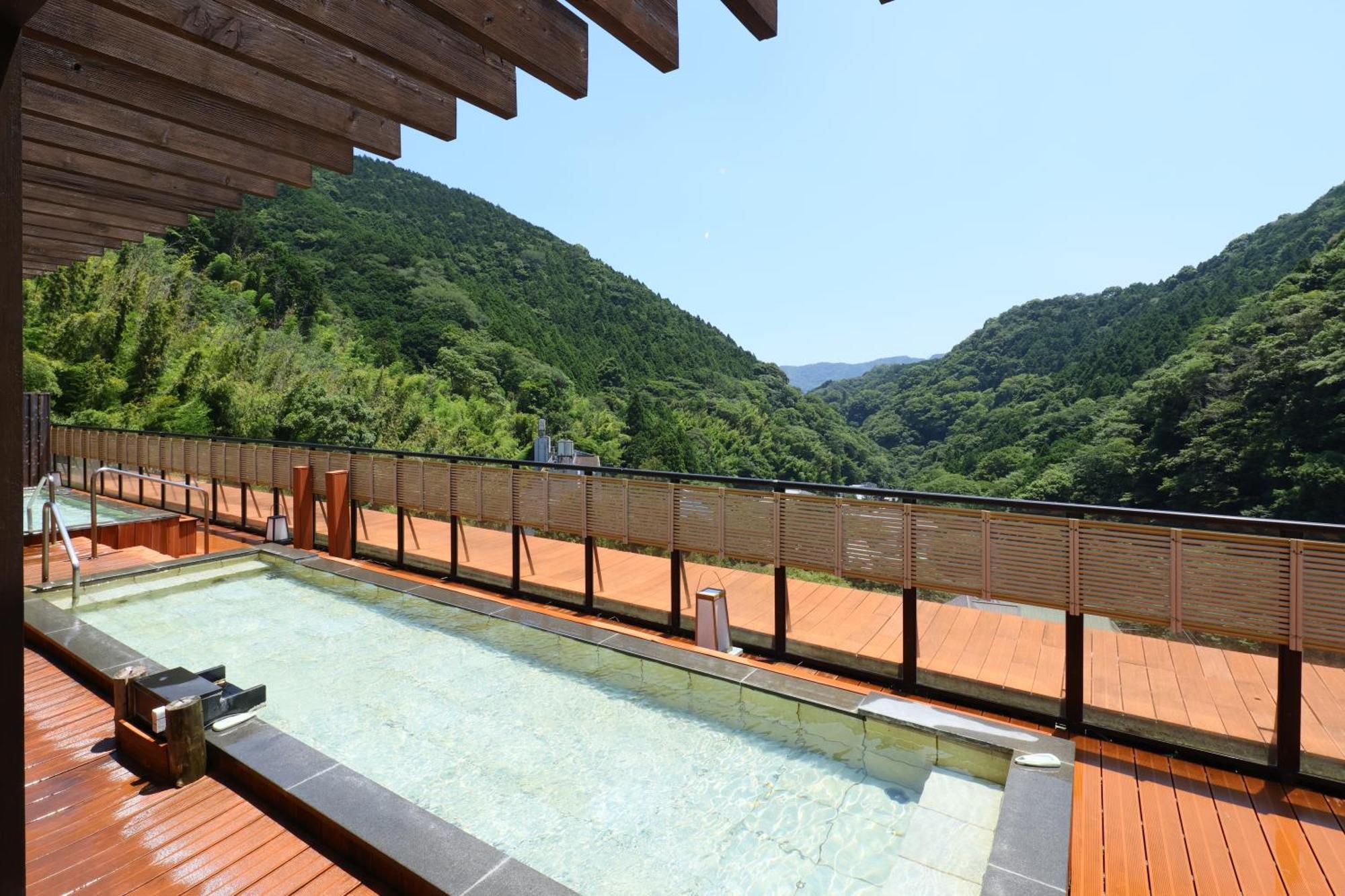 ホテル 山翠楼 湯河原町 エクステリア 写真