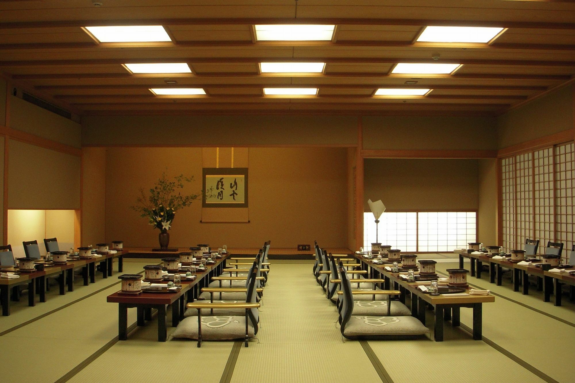 ホテル 山翠楼 湯河原町 エクステリア 写真